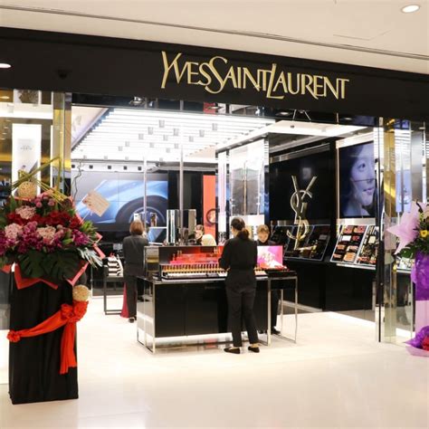 YSL Beauty Sunway Pyramid 